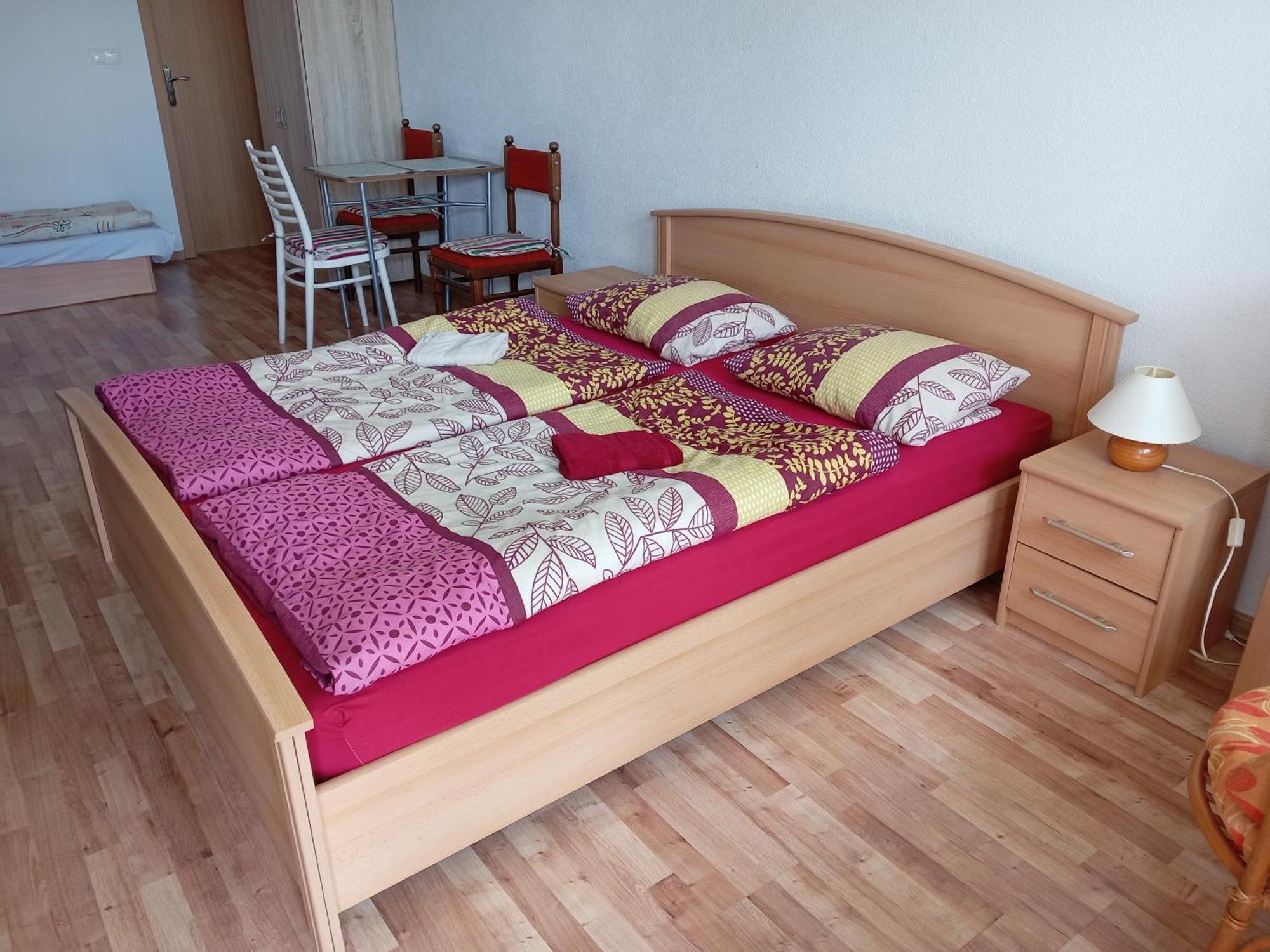 Apartmany Fantagiro คาลูชา ภายนอก รูปภาพ